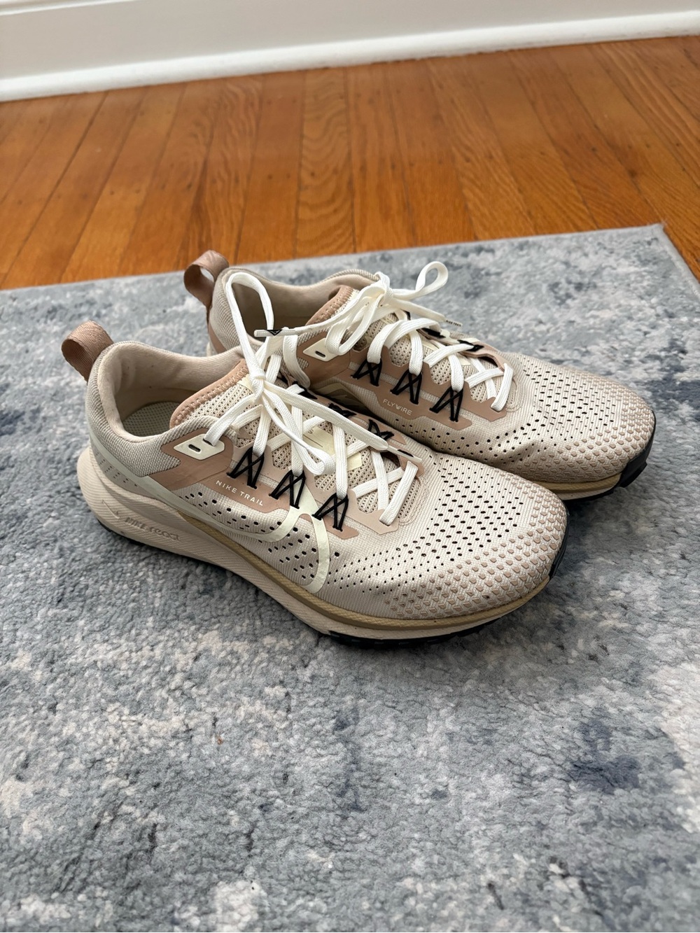 Nike React Pegasus Trail 4 Running Sneakers, Women’s 7.5 in Sanddrift - Picture 4 of 11